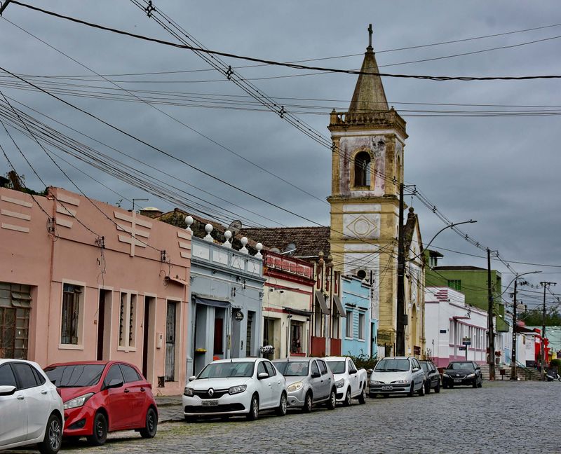 Antonina, the main street.