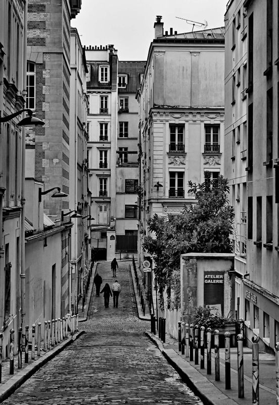 Paris 18me; rue Piemontesi.