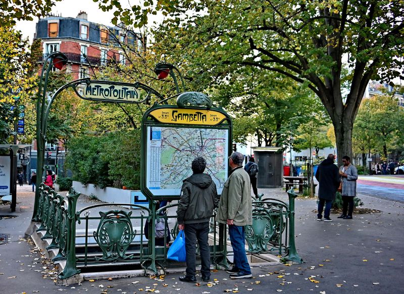 Mtro Gambetta.