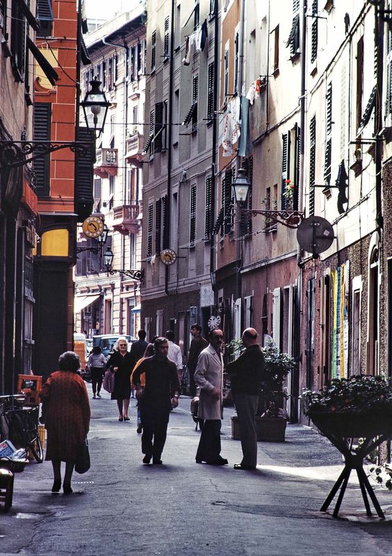 Sainte Marguerite; streets.