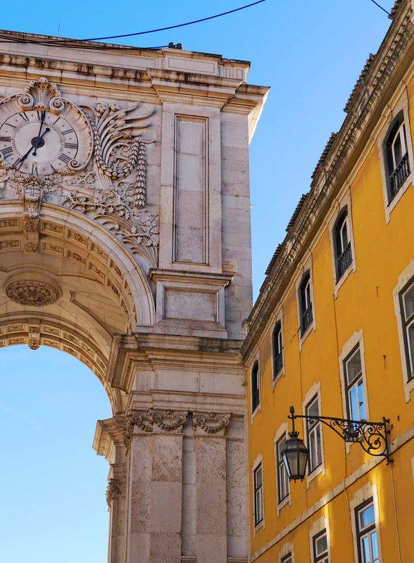 Lisbon; at the Rua Augusta. 