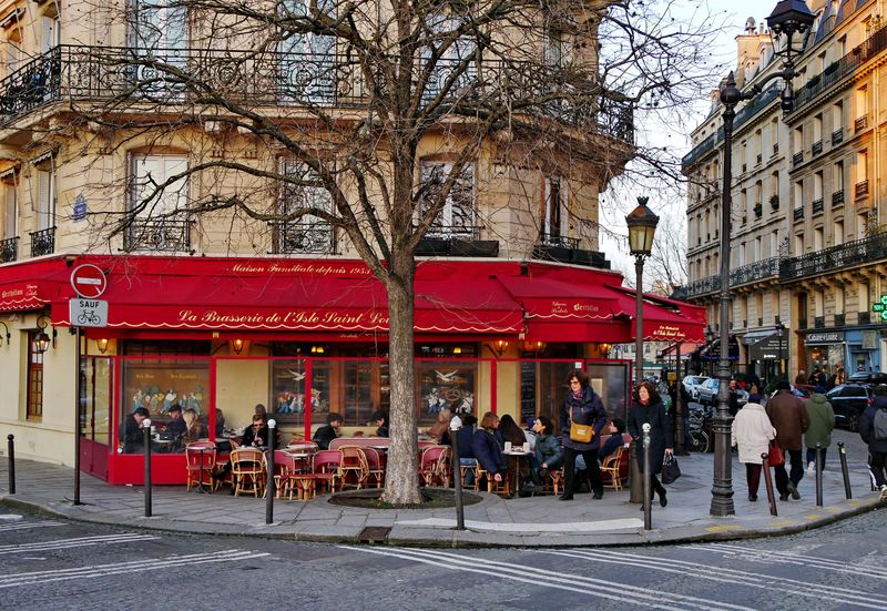 Île Saint-Louis; restaurants.
