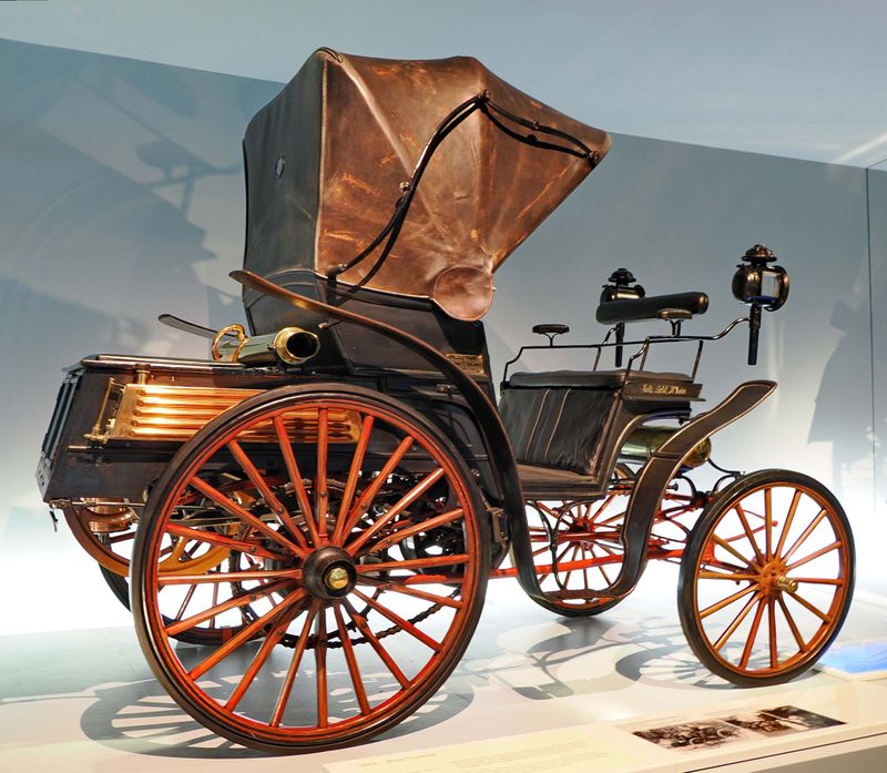 Mercedes-Benz Museum; the cars evolution.