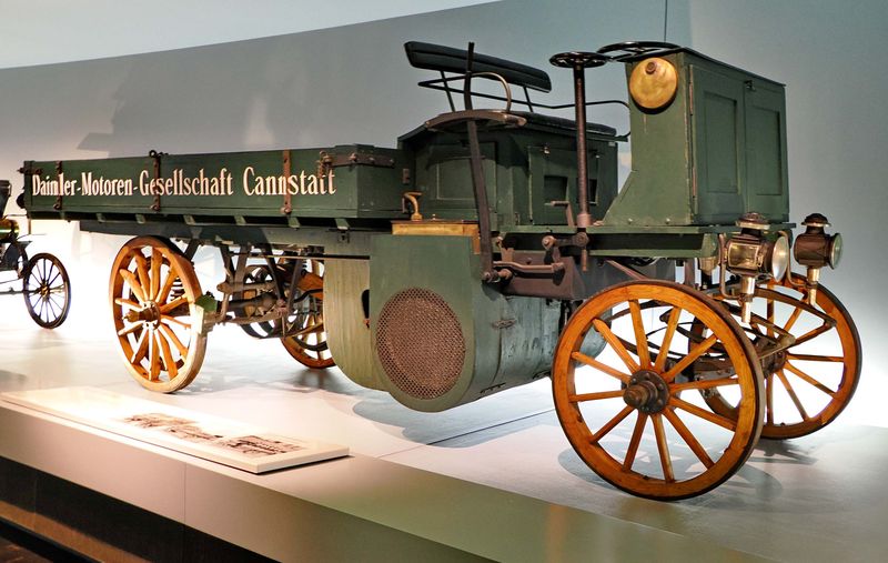 Mercedes-Benz Museum; a truck model (1898).