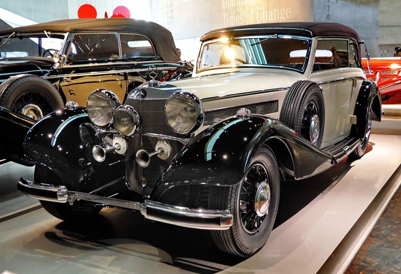 Mercedes-Benz Museum; the cars evolution; a beautiful sedan.