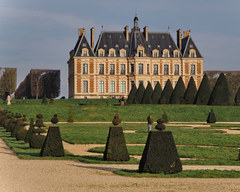 The Chateau de Sceaux (south of Paris, near my friend Fahd's house).