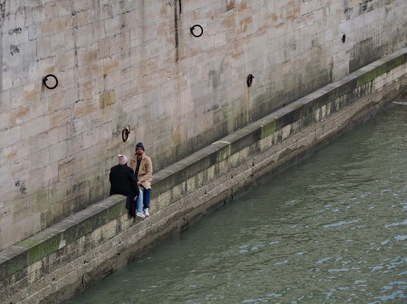 Quai d'Orléans (Île de Saint-Louis).