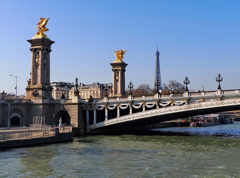 Bateau Mouche tour: the Pont Alexandre III.