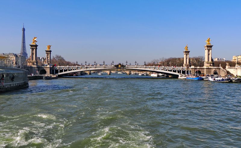 Bateau Mouche tour: the Pont Alexandre III.