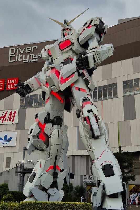 The Life-Sized Unicorn Gundam Statue
