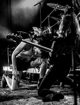 gresiblues24-0218-46.jpg