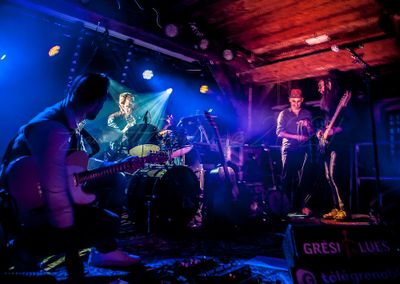 gresiblues24-0124-24.jpg
