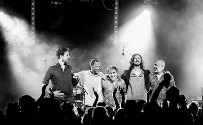 gresiblues24-0304-12.jpg