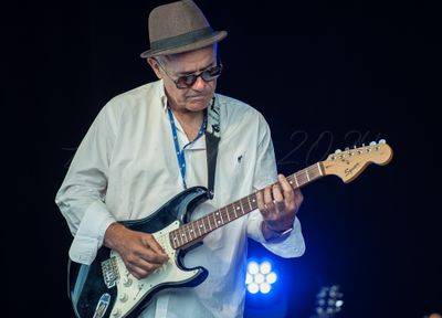 gresiblues24-0056-40.jpg