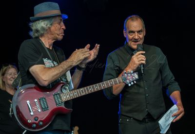 gresiblues24-0104-67.jpg