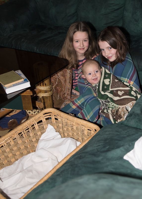 Nativity scene among cousins