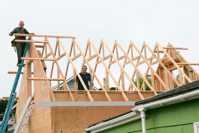 The roof is going on