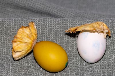 Pineapple leaf eggs