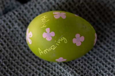 Floral egg