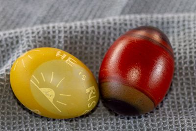 He is risen egg