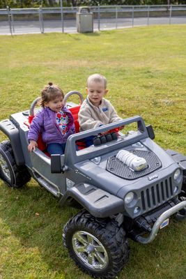 The ever popular electric jeep