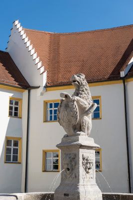 Sulzbach, Schlosshof
