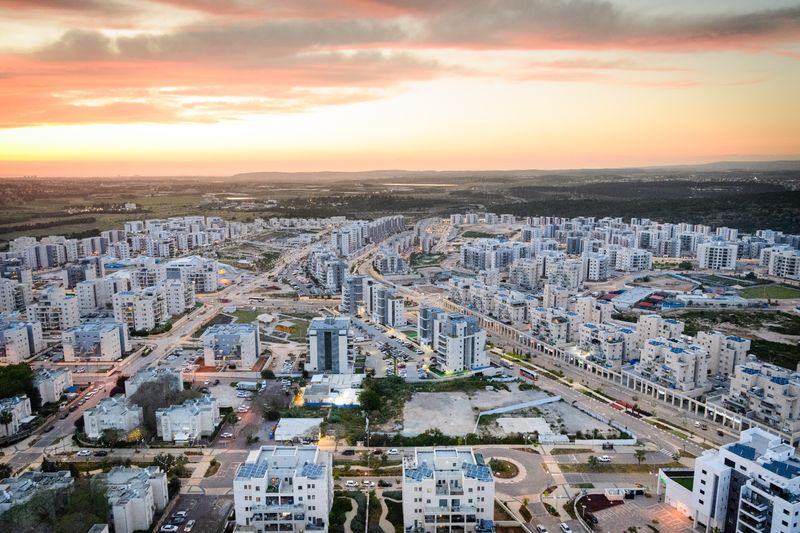 עיר בשקיעה