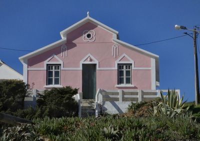 Pink building Monte Clerigo