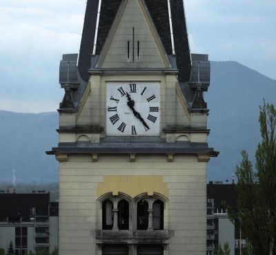 St James church clock
