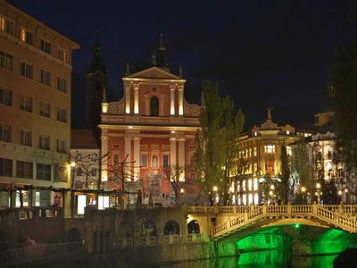  Franciscan Church_Triple Bridge_Preseren Square at night