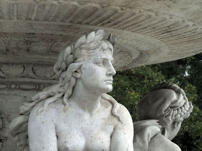 Danubius Fountain detail