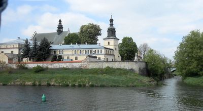 Convent of the Norbertine Sisters and Radawa River bridge.