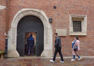 Collegius Maius_Jagiellonska Uni with students or tutors
