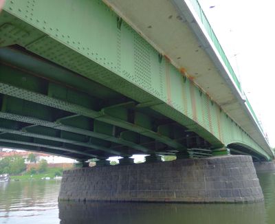 Debnicki Bridge has one of the lowest clearances