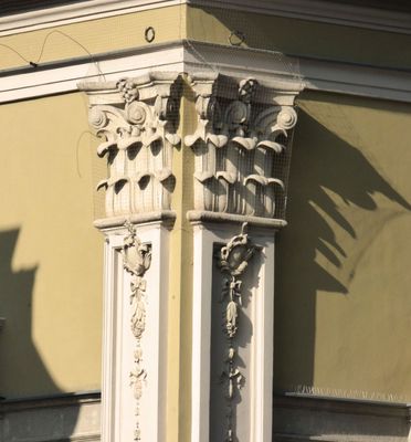 Building detail in Main Market Square