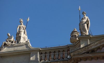 Primates Palace detail