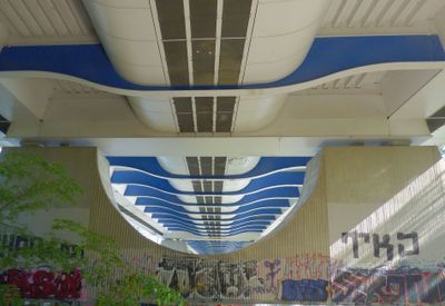 Underside of Apollo Bridge