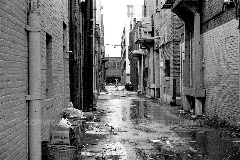 alley80.jpg
