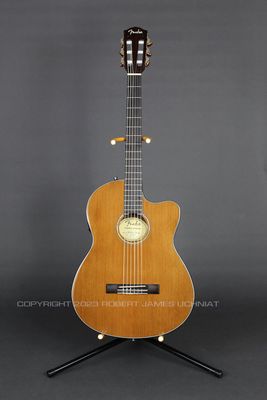 Fender CN140sce.jpg