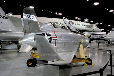 McDonnell XF-85 Goblin 2.jpg