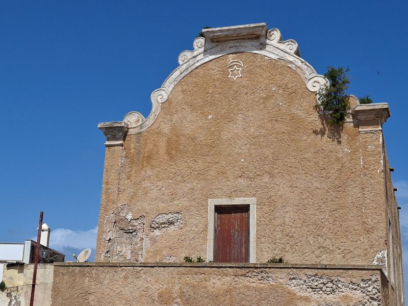 The abandoned Ben Simon Synagogue in El Jadida
