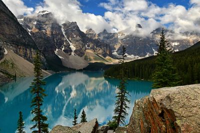 Canada Banff National Park Moraine Lake.jpg