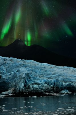 AK - Prince William Sound Glacier Northern Lights 1.jpg