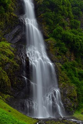 AK - Valdez Bridal Veil Falls.jpg