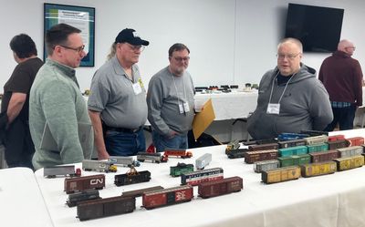 Model_room_discussion.jpg