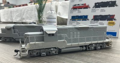 Walthers_HO-scale-2.jpg