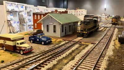 David_Vaughn-2-O-scale.jpg