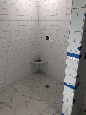 Tiled_shower.jpg