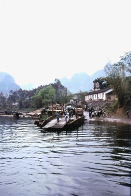China 1978 125 Yangshuo-Guilin boat