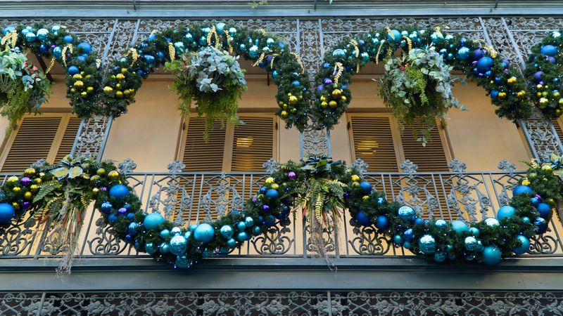 New Orleans Square Garland